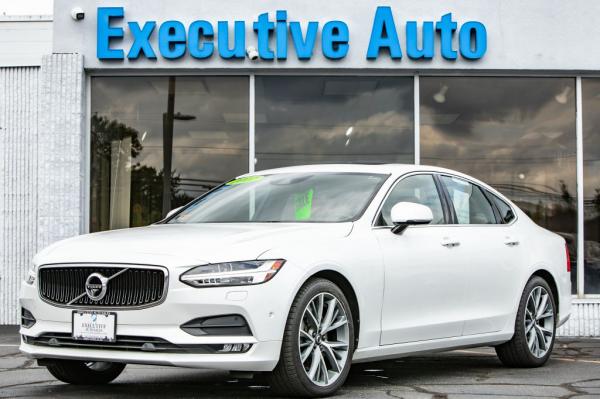 Used 2017 VOLVO S90 T6 MOMENTUM