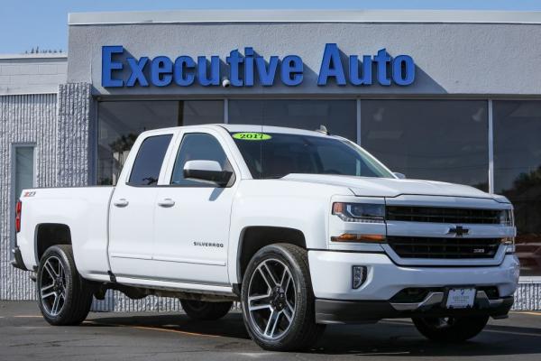Used 2017 CHEVROLET SILVERADO 1500 LT