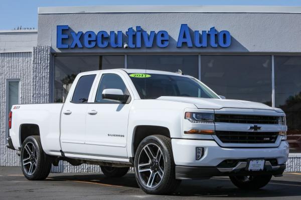 Used 2017 CHEVROLET SILVERADO 1500 LT