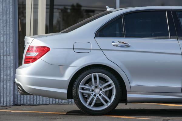 Used 2014 Mercedes Benz C CLASS 300 C300 4MATIC