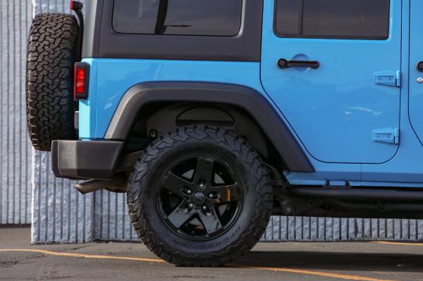 Used 2017 JEEP WRANGLER UNLIMI SPORT