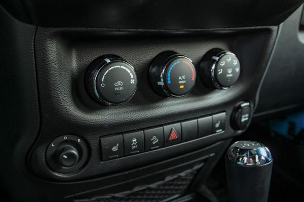 Used 2017 JEEP WRANGLER UNLIMI SPORT
