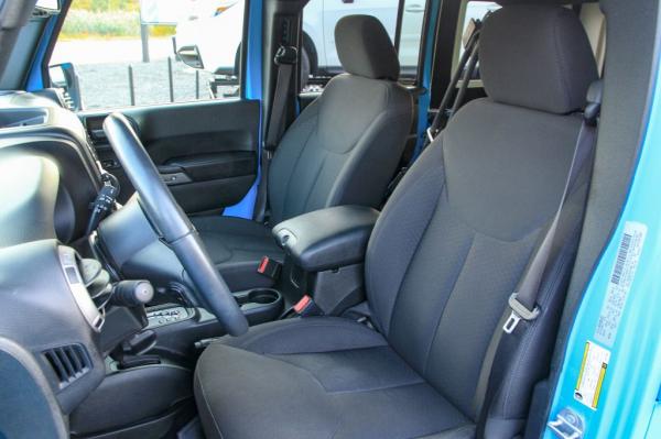 Used 2017 JEEP WRANGLER UNLIMI SPORT