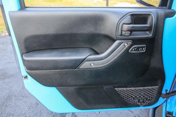 Used 2017 JEEP WRANGLER UNLIMI SPORT