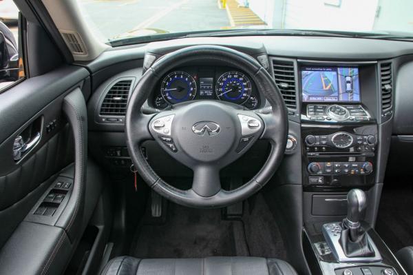 Used 2017 INFINITI QX70