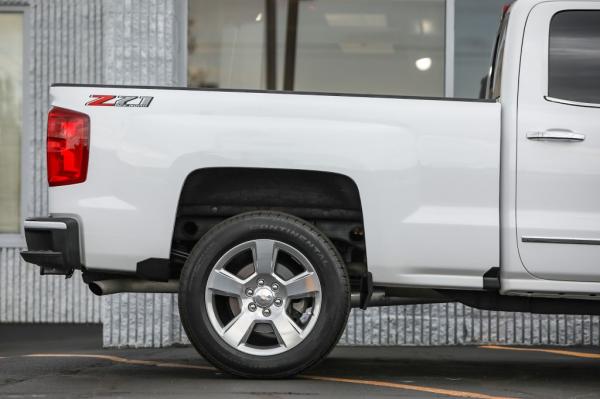 Used 2018 CHEVROLET SILVERADO 1500 LTZ