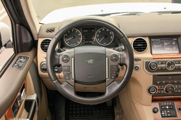 Used 2016 LAND ROVER LR4 HSE