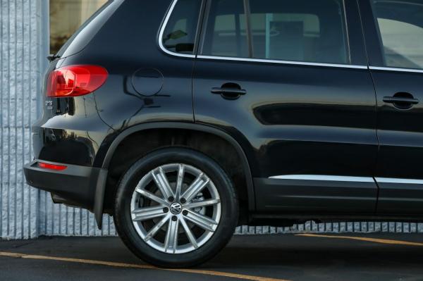 Used 2012 VOLKSWAGEN TIGUAN S