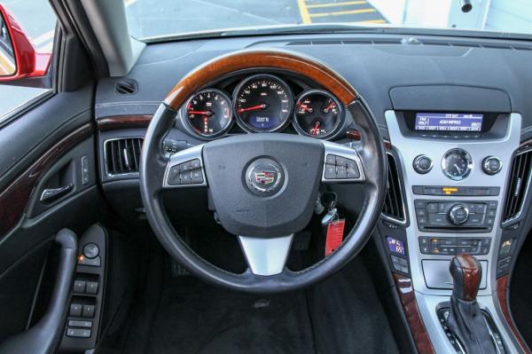 Used 2009 CADILLAC CTS 4 HI FEATURE V6