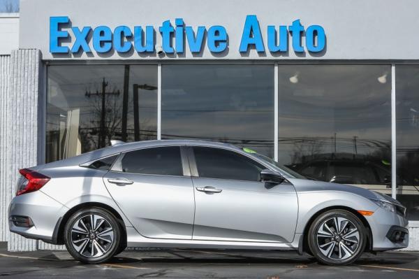 Used 2017 HONDA CIVIC EX T EX t