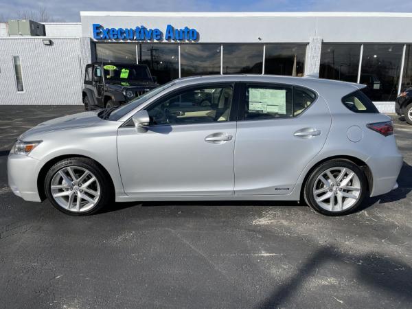 Used 2016 LEXUS CT200 200