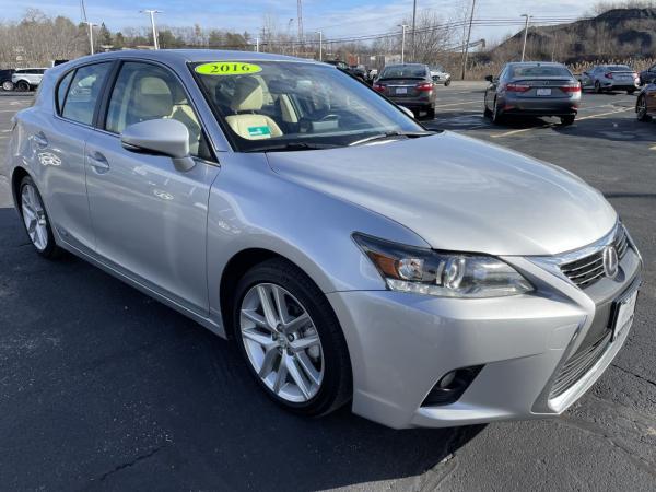 Used 2016 LEXUS CT200 200