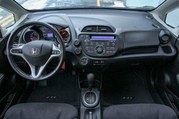 Used 2013 HONDA FIT SPORT SPORT