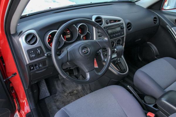 Used 2006 Toyota COROLLA MATRIX XR