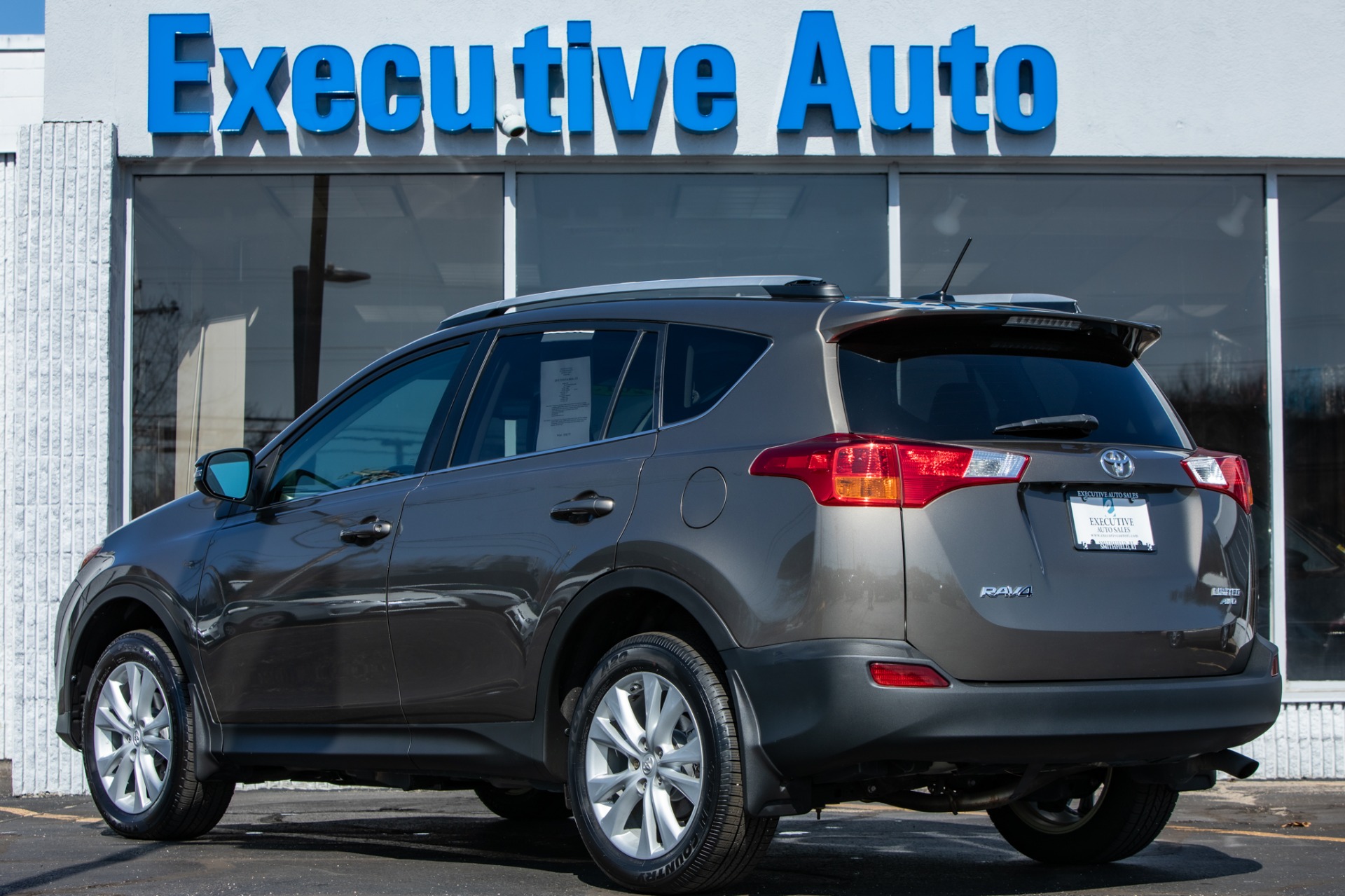 Used 2015 Toyota RAV4 LTD LIMITED For Sale ($18,777) | Executive Auto ...