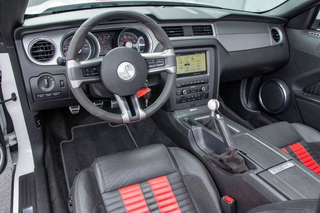  2010 FORD MUSTANG SHELBY SHELBY GT500 usados ​​a la venta ($40,500) |  Stock ejecutivo de ventas de automóviles
