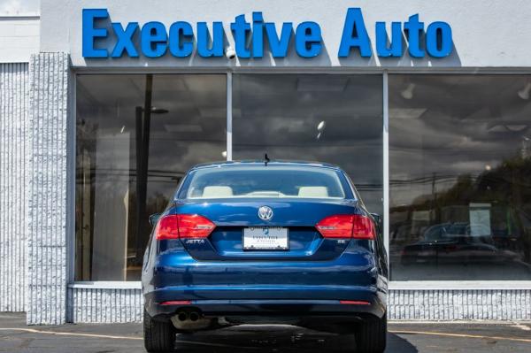 Used 2014 VOLKSWAGEN JETTA SE SE