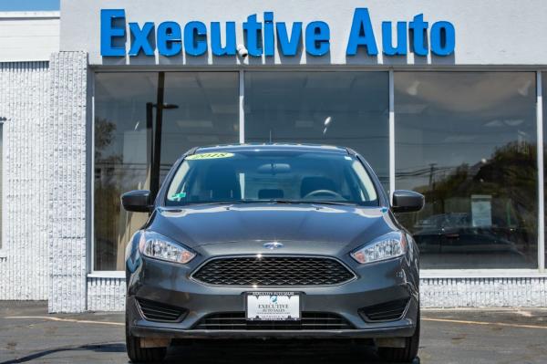 Used 2018 FORD FOCUS SE SE