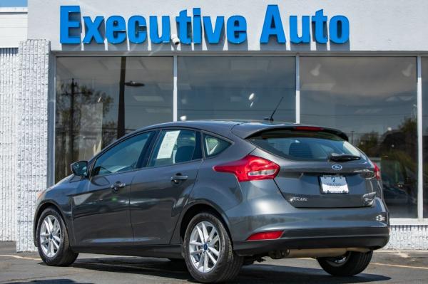 Used 2018 FORD FOCUS SE SE