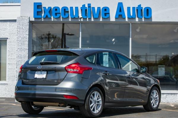 Used 2018 FORD FOCUS SE SE