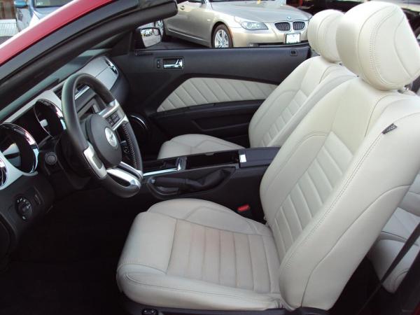 Used 2014 FORD MUSTANG convertible